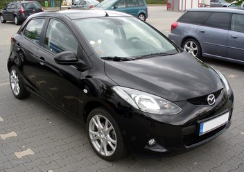 Klocki hamulcowe przednie Mazda 2 II